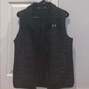 Black under armour vest